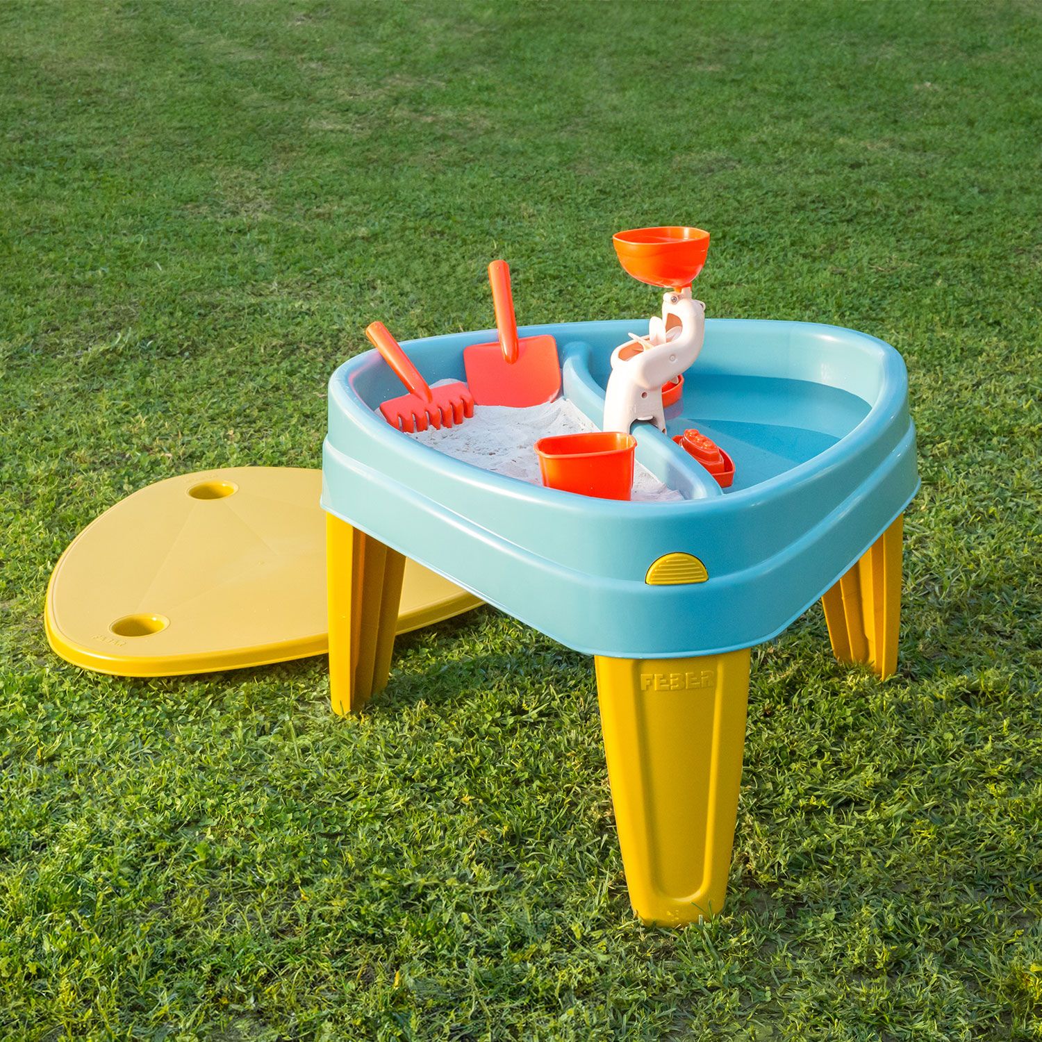Feber Casual Play Table